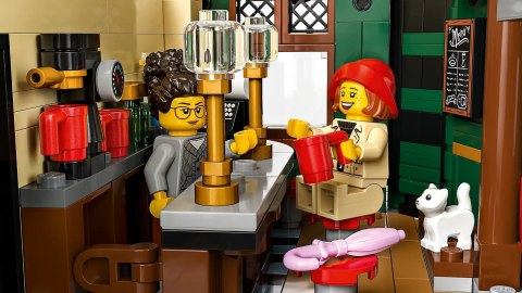 LEGO Icons 10350 - Dom w stylu angielskim
