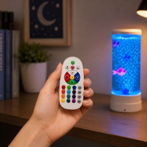 Lampka Nocna Ozdobna LED RGB Akwarium Z Rybkami 16 Kolorów USB Biała
