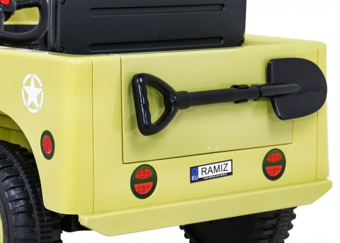 Autko Wojskowe Retro dla dzieci Beżowy + Napęd 4x4 + Pilot + 2 Bagażniki + Wolny Start + MP3 LED