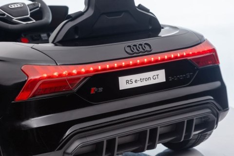 Auto Na Akumulator Audi E- Tron GT Czarne QLS-6888 LEAN CARS