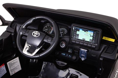 Toyota Hilux na akumulator dla dzieci Czarny + Napęd 4x4 + Pilot + 2 bagażniki + Radio MP3 + LED