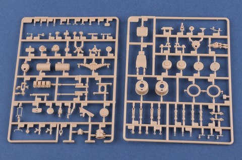 Model plastikowy BAZ-64022 z 5P85TE2 TEL S-400 Hobby Boss