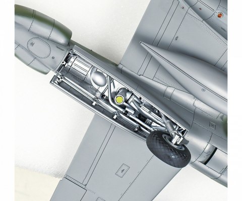 Model plastikowy Lockheed P-38 F/G Lightning Tamiya