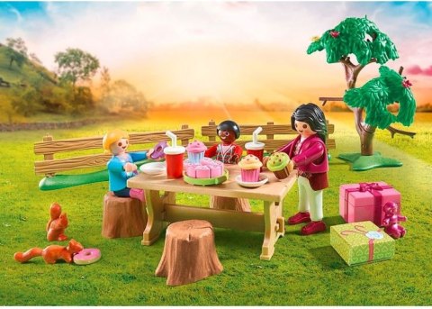 Zestaw z figurkami Country 70997 Urodziny w stadninie kucyków Playmobil