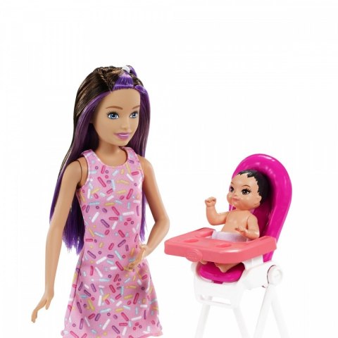 Lalka Barbie Skipper Klub Opiekunek Krzesełko Mini Urodziny GRP40 Mattel