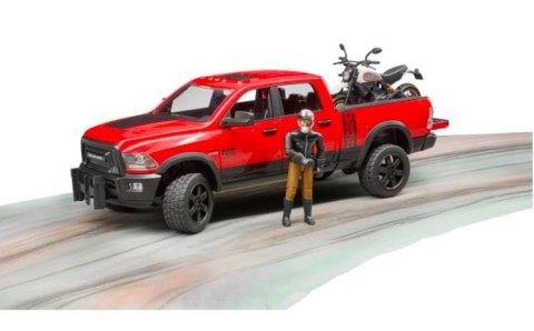 Pojazd Dodge RAM 2500 Power wagon z motorem Ducati BRUDER