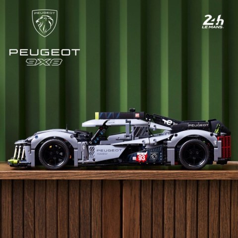 Technic 42156 PEUGEOT 9X8 24H Le Mans Hybrid Hypercar LEGO