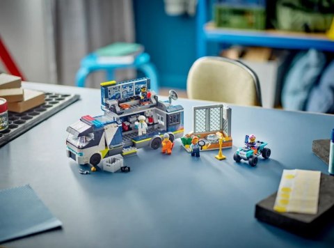 Klocki City 60418 Policyjna ciężarówka z laboratorium kryminalnym LEGO