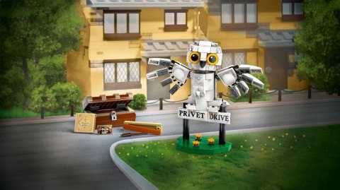 Klocki Harry Potter 76425 Hedwiga z wizytą na ul. Privet Drive 4 LEGO