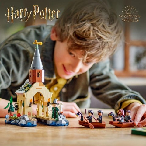 Klocki Harry Potter 76426 Dom na wodzie przy Hogwarcie LEGO