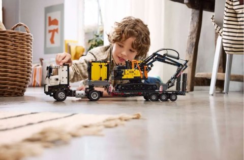 Klocki Technic 42175 Ciężarowka Volvo FMX i koparka EC230 Electric LEGO