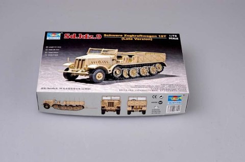 Model plastikowy niemiecki Sd.Kfz.9 Schwere Zugkraftwagen 18t Typ F3 Trumpeter