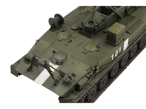 Model plastikowy Wyrzutnia 2P16 z pociskiem 2k6 Luna Trumpeter