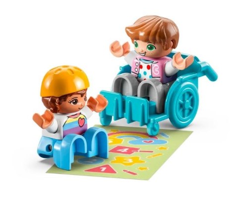 Klocki DUPLO 10992 Dzień z życia w żłobku LEGO