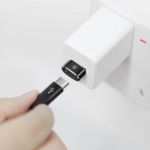 Mała przejściówka adapter wtyczka ze złącza USB-C na USB - czarny BASEUS