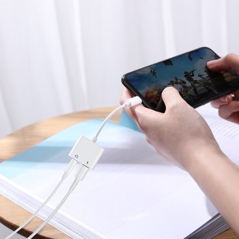 Adapter przejściówka rozdzielacz słuchawkowy iPhone Lightning - 2x Lightning biały JOYROOM