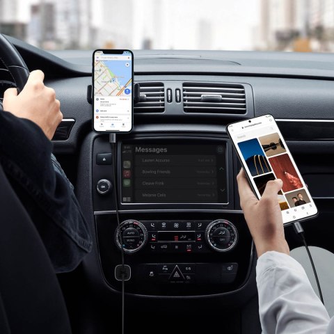 Szybka ładowarka samochodowa USB-A i USB-C 30W PD PPS - szara UGREEN