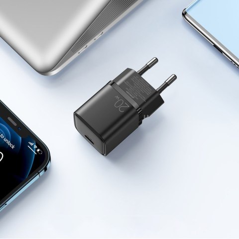 Szybka ładowarka sieciowa USB-C 20W Power Delivery Quick Charge 3.0 AFC czarna JOYROOM