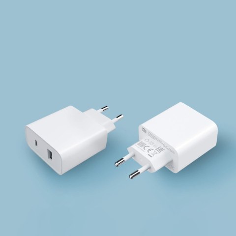 Szybka ładowarka sieciowa Xiaomi Travel Charger Combo USB / USB-C 33W PD biała XIAOMI