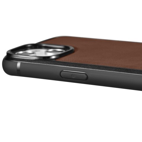 Etui pokryte naturalną skórą do iPhone 14 Leather Oil Wax ciemny brąz ICARER