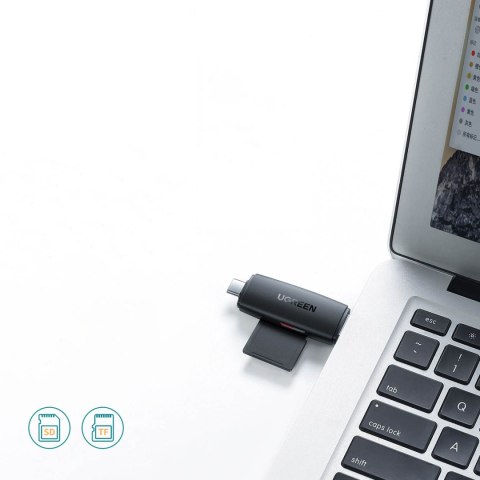 Adapter 2 wtyczki USB-A i USB-C czytnik kart SD i micro SD czarny UGREEN