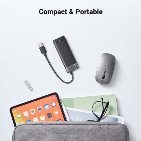 HUB adapter rozdzielacz portów 4x USB-A 3.0 i kablem zasilającym USB-A czarny UGREEN