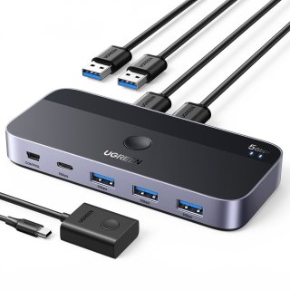 Przełącznik switch 2-in-4 na 2 komputery USB 3.0 + 2x kabel USB-A czarny UGREEN