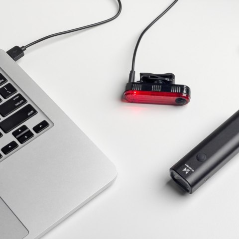 Zestaw lampek rowerowych przednia i tylna USB-C czarny WOZINSKY