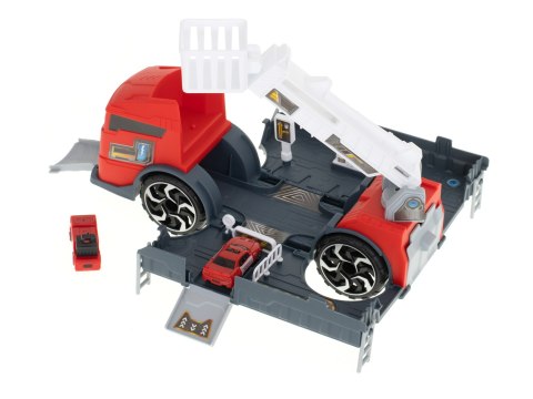 TIR laweta ciężarówka samochód transporter naczepa 2w1 parking resoraki straż pożarna 2 auta czerwone Kik Sp. z o. o. Sp. k.