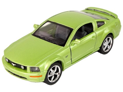 Metalowe Autko Ford Mustang GT 2006 1:38 4 Kolory Napęd HXKT041 LEAN Toys