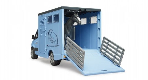 Samochód Mercedes Benz Sprinter do przewozu koni z figurką konia BRUDER Samochód Mercedes Benz Sprinter do przewozu koni z figurką konia BRUDER