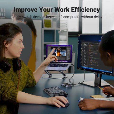 Przełącznik switch 2-in-4 na 2 komputery USB 3.0 + 2x kabel USB-A czarny UGREEN