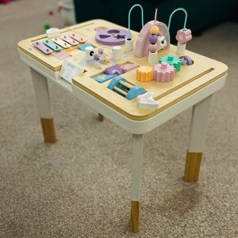 Tablica manipulacyjna LULILO LUDO stolik drewniany sensoryczny 2w1 różowy Kik Sp. z o. o. Sp. k.