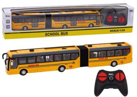 Autobus Szkolny Bus Zdalnie Sterowany Przegubowy RC 1:32 Żółty LEAN Toys Autobus Szkolny Bus Zdalnie Sterowany Przegubowy RC 1:32 Żółty LEAN Toys