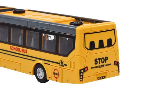 Autobus Szkolny Bus Zdalnie Sterowany Przegubowy RC 1:32 Żółty LEAN Toys Autobus Szkolny Bus Zdalnie Sterowany Przegubowy RC 1:32 Żółty LEAN Toys
