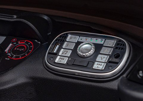 Aston Martin DBX na akumulator dla dzieci Czarny + Pilot + EVA + Pasy + Wolny Start + Audio LED Aston Martin DBX na akumulator dla dzieci Czarny + Pilot + EVA + Pasy + Wolny Start + Audio LED