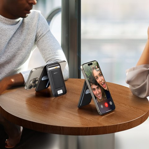 Portfel na karty Magnetic Wallet MagSafe z podstawką - czarny UGREEN