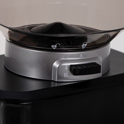 Młynek żarnowy do kawy AD 4300 Adler