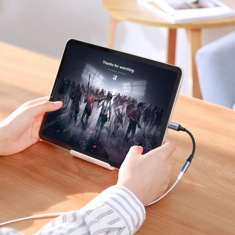 Adapter do słuchawek mini jack 3.5 mm (żeński) - USB-C (męski) 10cm - szary UGREEN