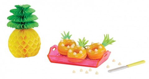 Figurki Miniverse Mini Celebration Display 15 sztuk MGA