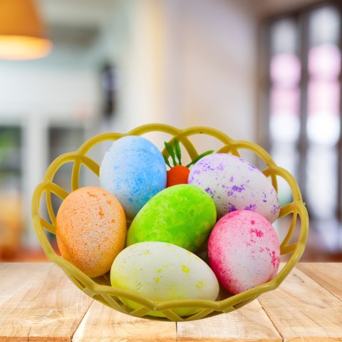 Ozdoby Wielkanocne W Koszyczku Jajka Marchewka Kolorowe 7szt LEAN