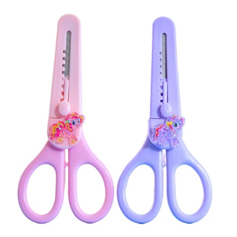 Nożyczki Dziecięce Z Osłonką Ozdobny Konik Mix 14cm LEAN