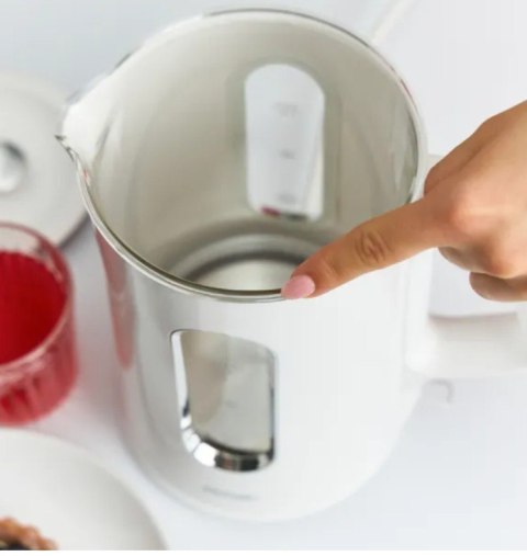 Czajnik 1.5l biały MCZ-126/B MPM