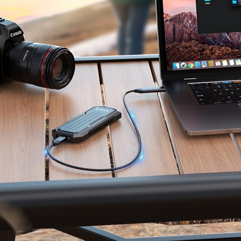 Wzmocniona kieszeń dyskowa taktyczna OXS2C3-G2 M.2 NVMe / SATA SSD USB-C - szara ORICO