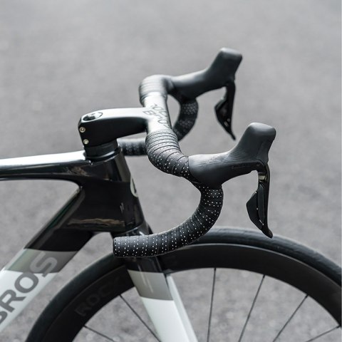 Owijka na kierownicę rowerową z pianki EVA wytłaczana - niebieska ROCKBROS