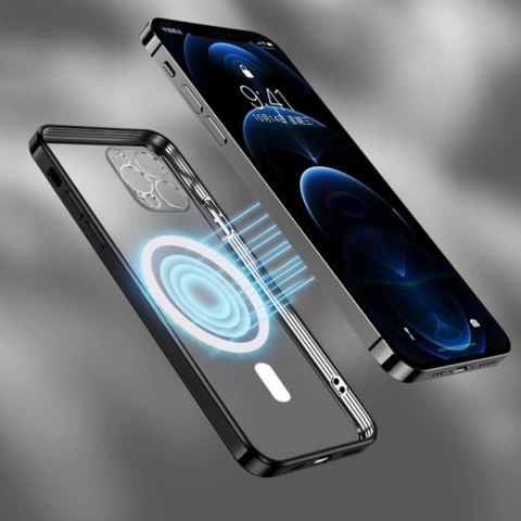 Etui pokrowiec na Samsung Galaxy S24 FE Electroplated Magsafe - srebrne WOZINSKY