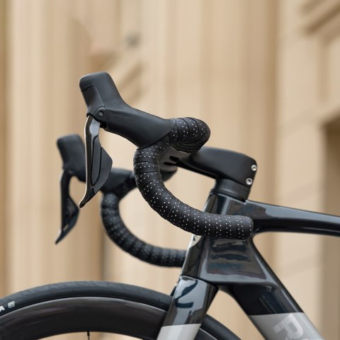 Owijka na kierownicę rowerową z pianki EVA wzór Power - biała ROCKBROS