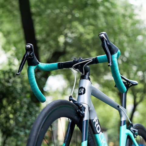 Owijka na kierownicę rowerową z pianki EVA wzór Power - czarna ROCKBROS