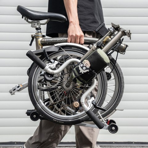 Torba turystyczna rowerowa na butelkę bidon z paskiem na ramię 1l - zielona ROCKBROS