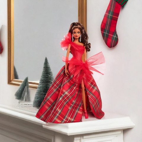 Lalka Barbie Holiday brunetka Mattel